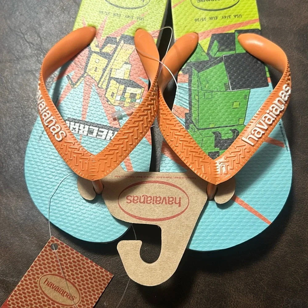 HAVAIANAS LIMITED EDITION MINECRAFT FLIP FLOP SANDALS: NEW WITH TAGS: SIZE 3/4